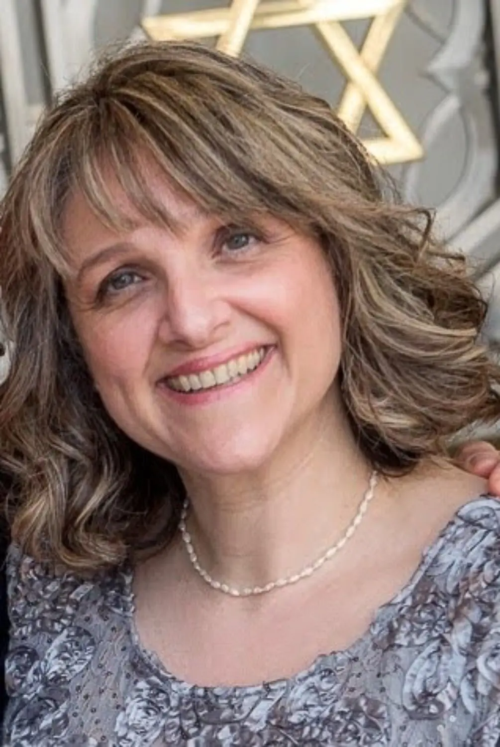 Roslyn Kaman